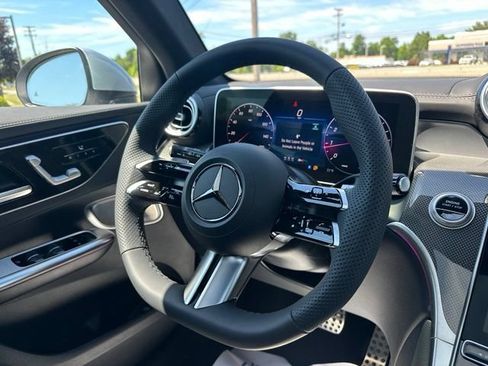 New 2026 Mercedes-Benz GLC 300 4MATIC image 28