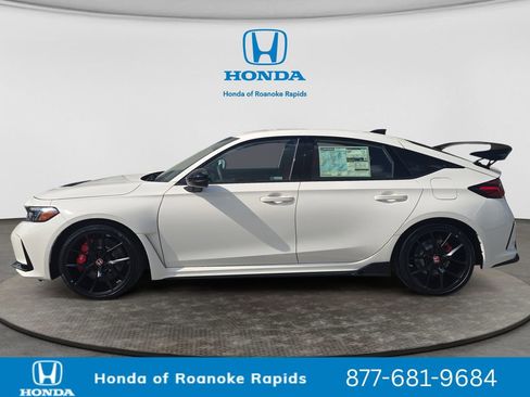 New 2026 Honda Civic Type R image 2