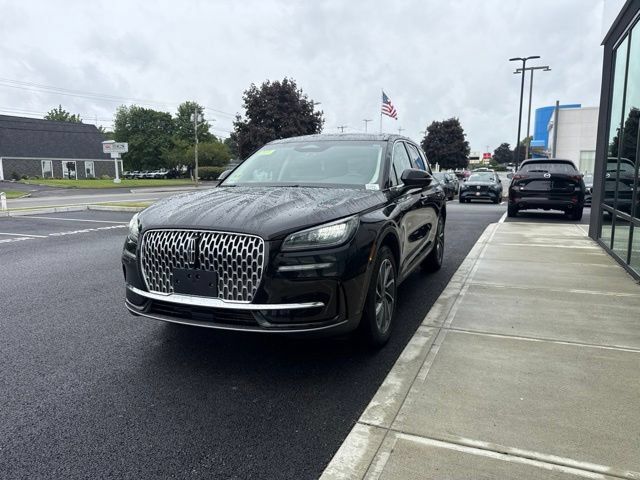 Used 2023 Lincoln Corsair AWD w/ Equipment Group 101A image 8
