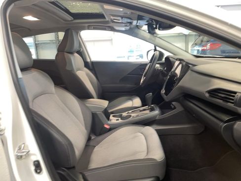 Used 2024 Subaru Crosstrek 2.0i Premium image 22