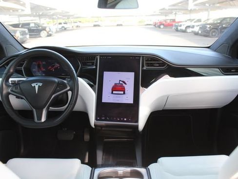 Used 2020 Tesla Model X Long Range AWD/4WD image 20