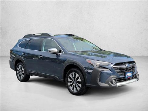 Used 2023 Subaru Outback Touring XT AWD/4WD image 3