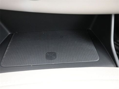 New 2026 Volvo XC90 B6 Ultra image 11