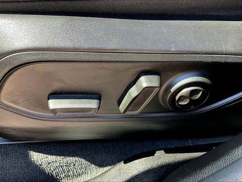 Used 2024 Jeep Grand Cherokee Trailhawk image 35