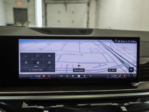 Certified 2026 BMW X7 xDrive40i AWD/4WD image 16
