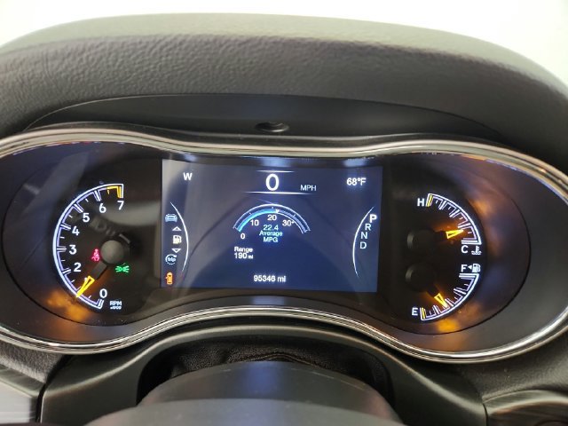 Used 2020 Jeep Grand Cherokee Limited w/ Trailer Tow Group IV AWD/4WD image 14