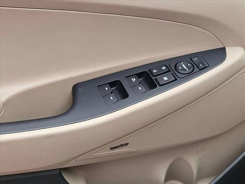 Used 2017 Hyundai Tucson SE Plus FWD image 22