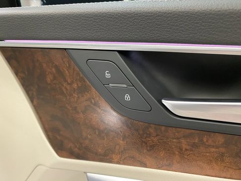 Used 2023 Audi A6 Premium Plus w/ Premium Plus Package image 16