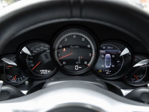 Used 2015 Porsche 911 Turbo image 16