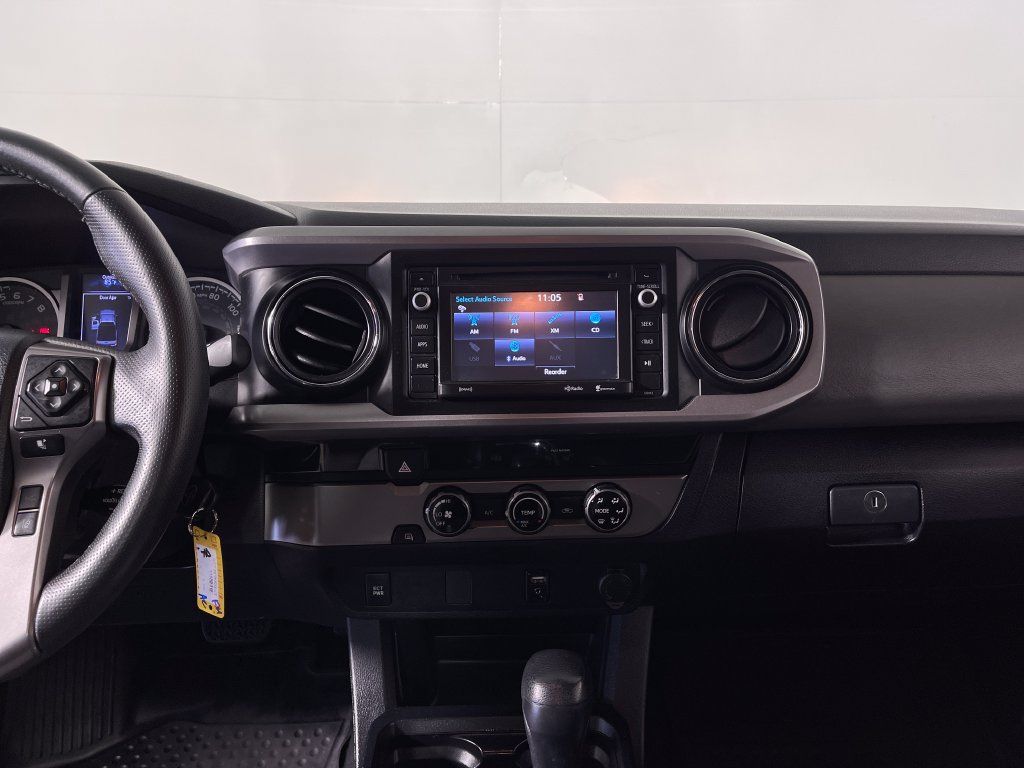 Certified 2018 Toyota Tacoma SR5 w/ SR5 Appearance Package (SM) RWD image 15