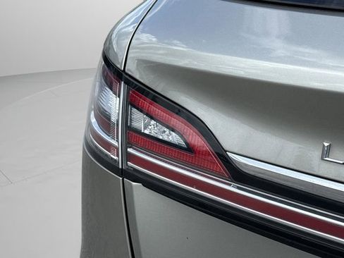 Certified 2023 Lincoln Nautilus Reserve FWD image 45