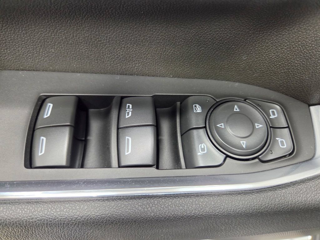 Used 2025 Chevrolet Silverado 2500 LT w/ Trail Boss Package AWD/4WD image 29
