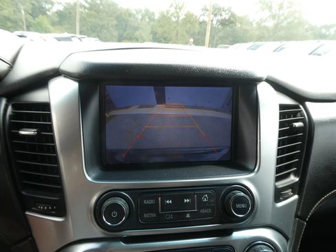 Used 2015 Chevrolet Suburban LT w/ Max Trailering Package image 23