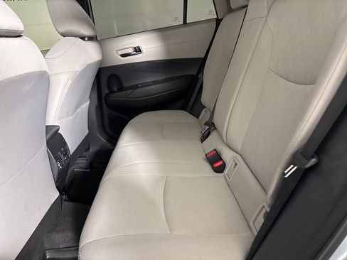 Used 2025 Toyota Corolla Cross L image 20