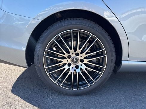 Certified 2025 Mercedes-Benz C 300 4MATIC Sedan image 11