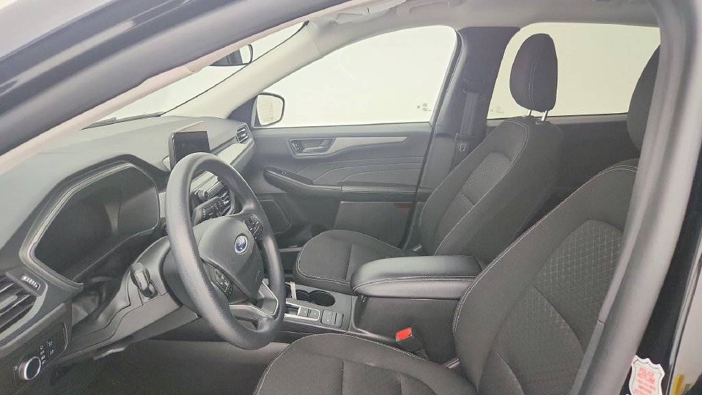 Used 2025 Ford Escape Active FWD image 14