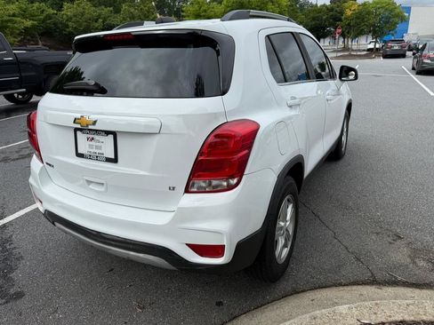 Used 2019 Chevrolet Trax LT FWD image 5