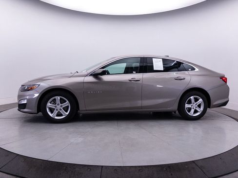 Used 2024 Chevrolet Malibu LS FWD image 36