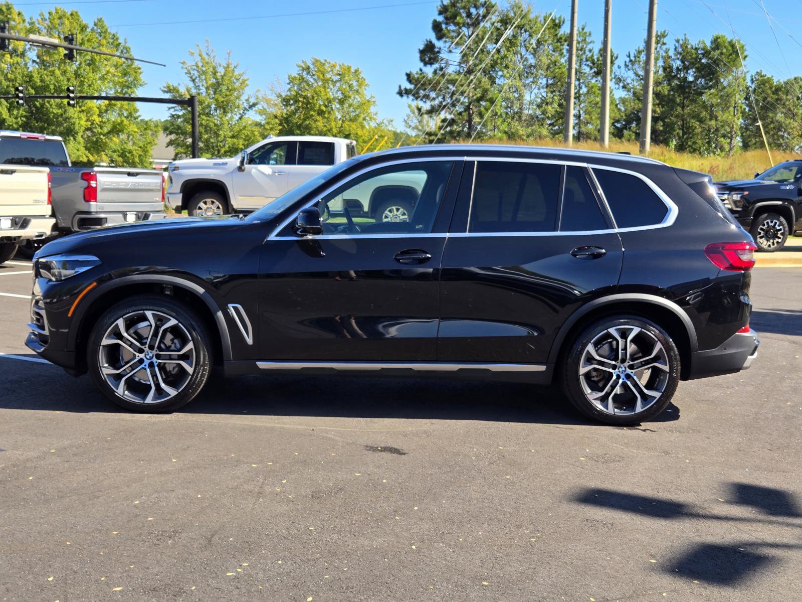 Used 2021 BMW X5 sDrive40i w/ Convenience Package RWD image 14