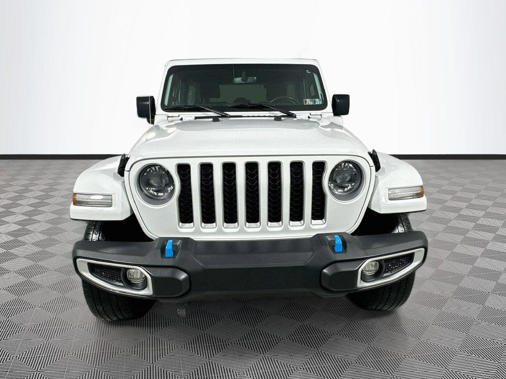 Certified 2023 Jeep Wrangler Unlimited Sahara w/ Cold Weather Group AWD/4WD image 2