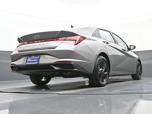 Certified 2023 Hyundai Elantra SEL image 40