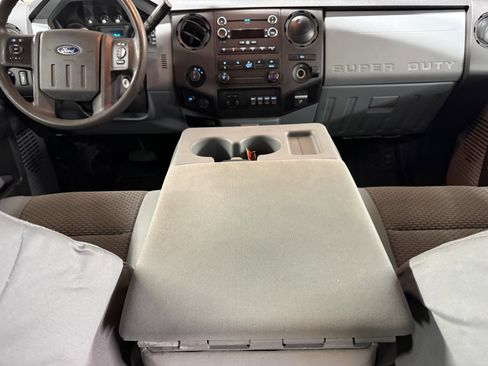 Used 2015 Ford F350 XL w/ Power Equipment Group image 26