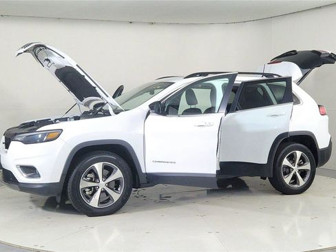 Used 2022 Jeep Cherokee Limited image 10