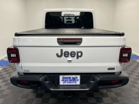 Used 2020 Jeep Gladiator Overland image 10