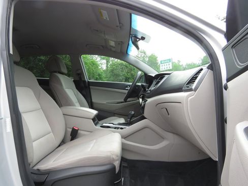 Used 2016 Hyundai Tucson Eco AWD/4WD image 13