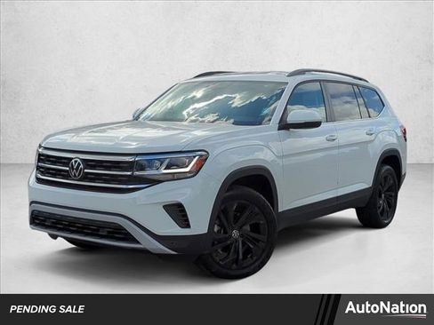 Used 2023 Volkswagen Atlas SE w/ Black Wheel Package image 1