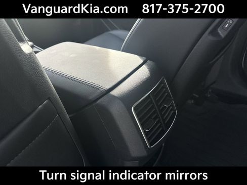 Certified 2025 Kia Sportage EX w/ EX Premium Package image 27