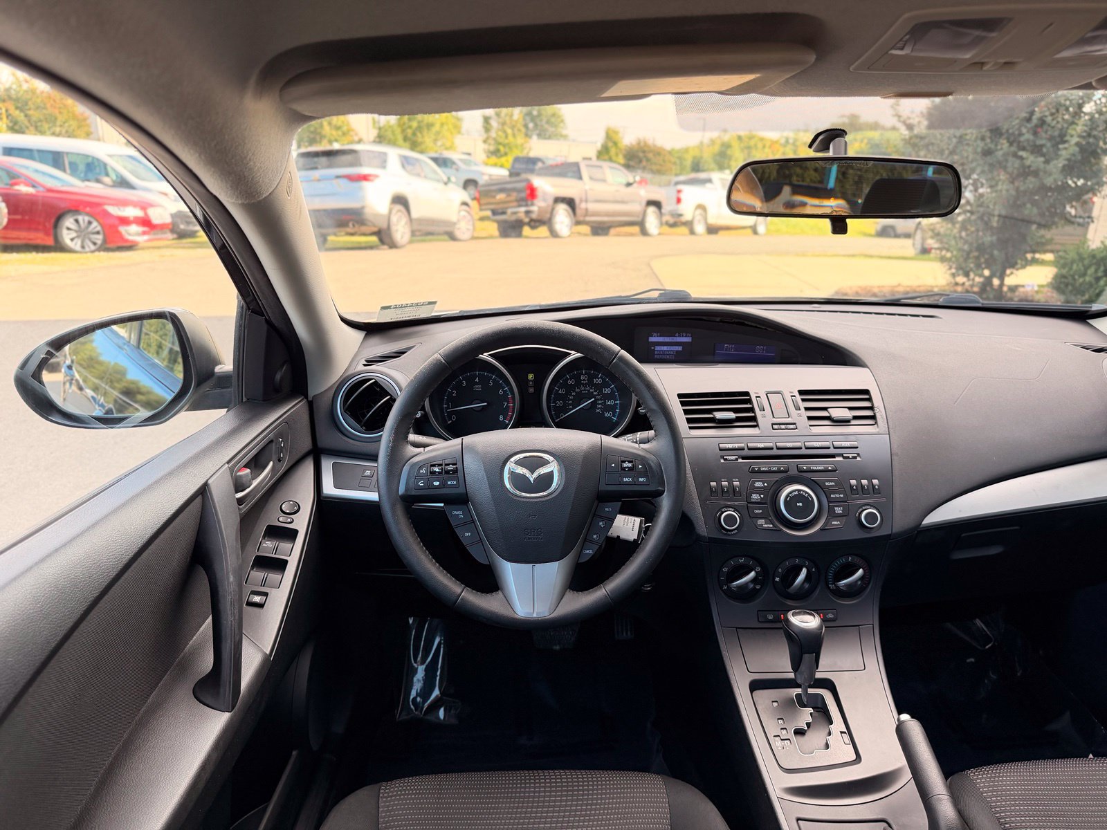 Used 2012 MAZDA MAZDA3 i Touring FWD image 27