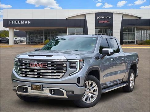 Used 2024 GMC Sierra 1500 Denali w/ Technology Package AWD/4WD image 1