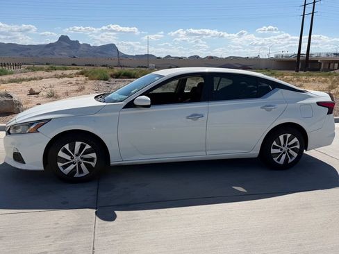 Used 2021 Nissan Altima 2.5 S FWD image 5