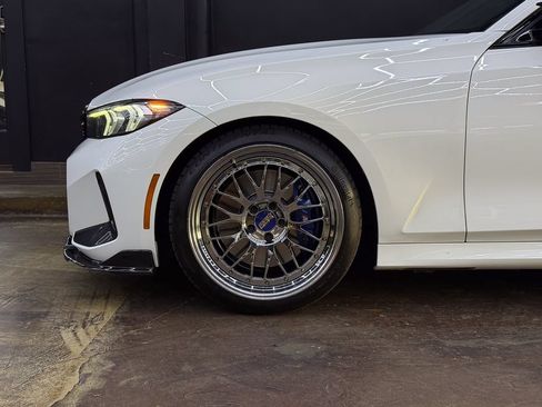 Used 2024 BMW M340i RWD image 4