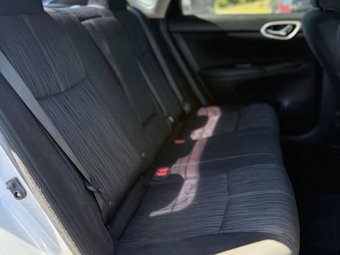 Used 2018 Nissan Sentra SV FWD image 13