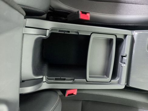 Certified 2025 Honda Civic Sport image 28