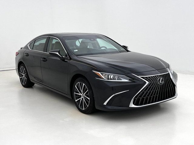 Used 2025 Lexus ES 350 w/ Premium Package FWD image 2