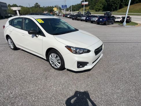 Used 2018 Subaru Impreza 2.0i AWD/4WD image 3
