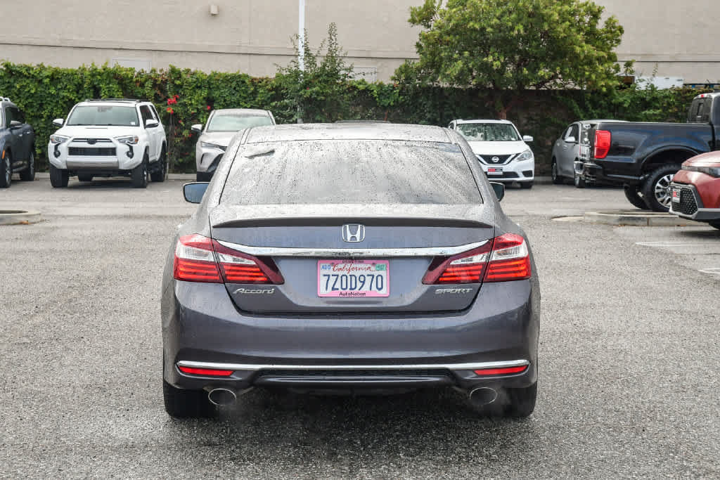 Used 2017 Honda Accord Sport image 8