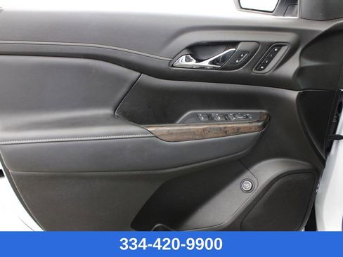 Used 2023 GMC Acadia Denali w/ Denali Ultimate Package image 16