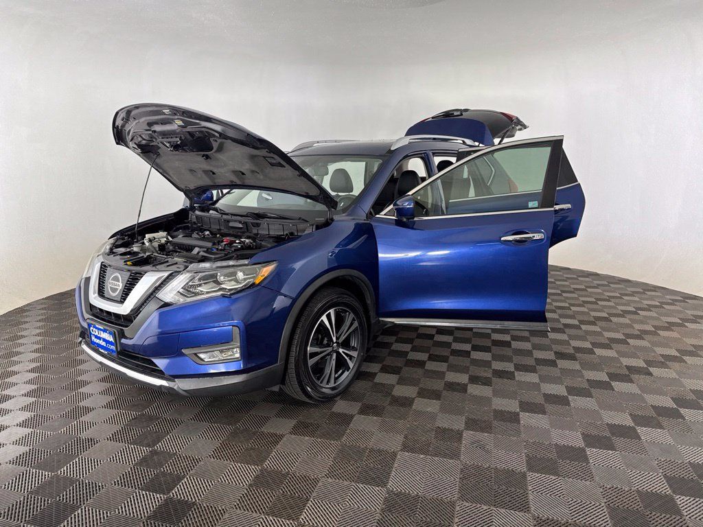 Used 2017 Nissan Rogue SL w/ SL Premium Package AWD/4WD image 11