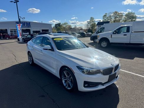 Used 2017 BMW 330i Gran Turismo xDrive AWD/4WD image 3