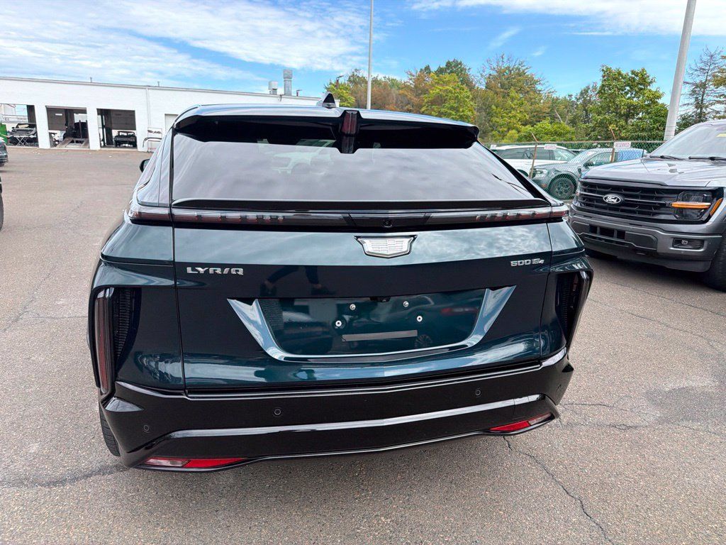 Used 2024 Cadillac Lyriq Sport w/ Nappa Leather Package AWD/4WD image 5
