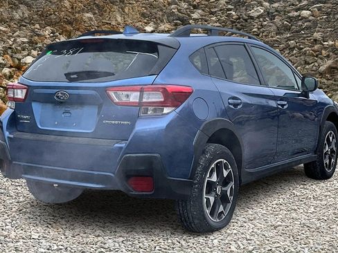 Used 2018 Subaru Crosstrek 2.0i Premium image 2