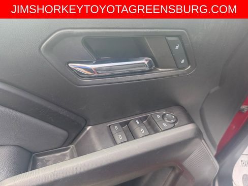 Used 2024 Chevrolet Colorado LT w/ LT Convenience Package AWD/4WD image 14