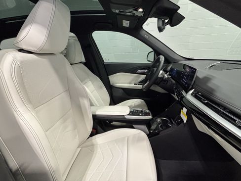 New 2027 BMW X1 xDrive28i AWD/4WD image 24