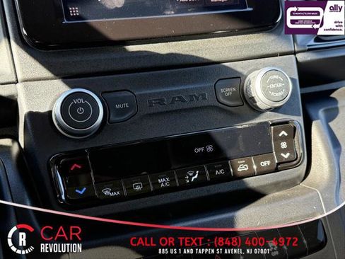 Used 2025 RAM ProMaster 3500 w/ Convenience Group image 23