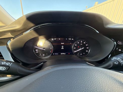 Used 2023 Buick Envision Essence image 11