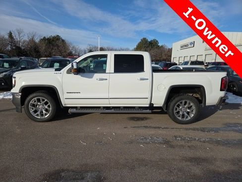 Used 2018 GMC Sierra 1500 SLT image 2